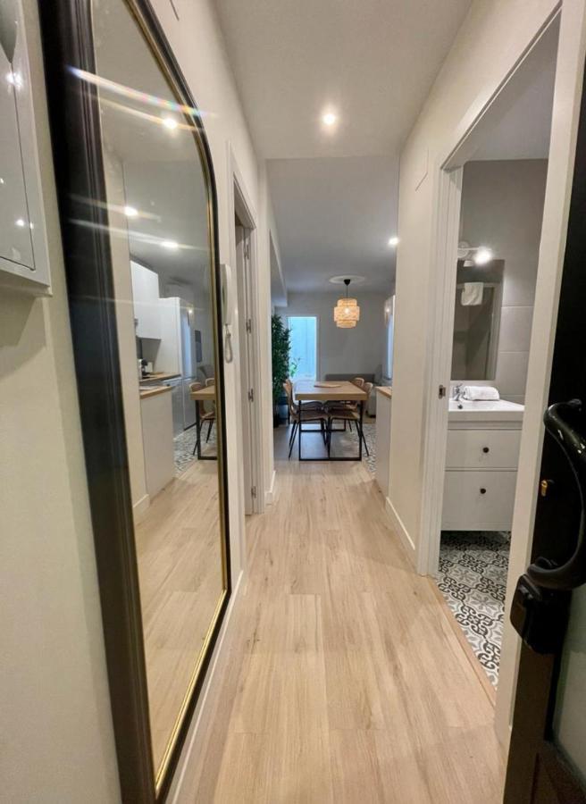 Downtown&New Apt Para 9Pax En La Plaza De Chueca Madrid Kültér fotó